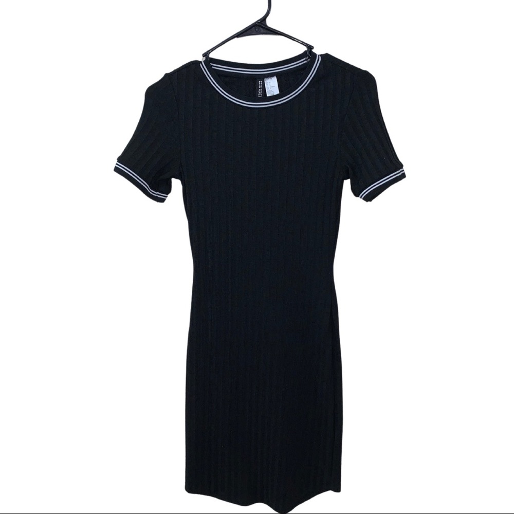 H&M Divided T-Shirt Dress